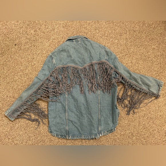 Free People Rodeo Western Fringe Out Denim Jeans Blue Jacket size L - Picture 9 of 9
